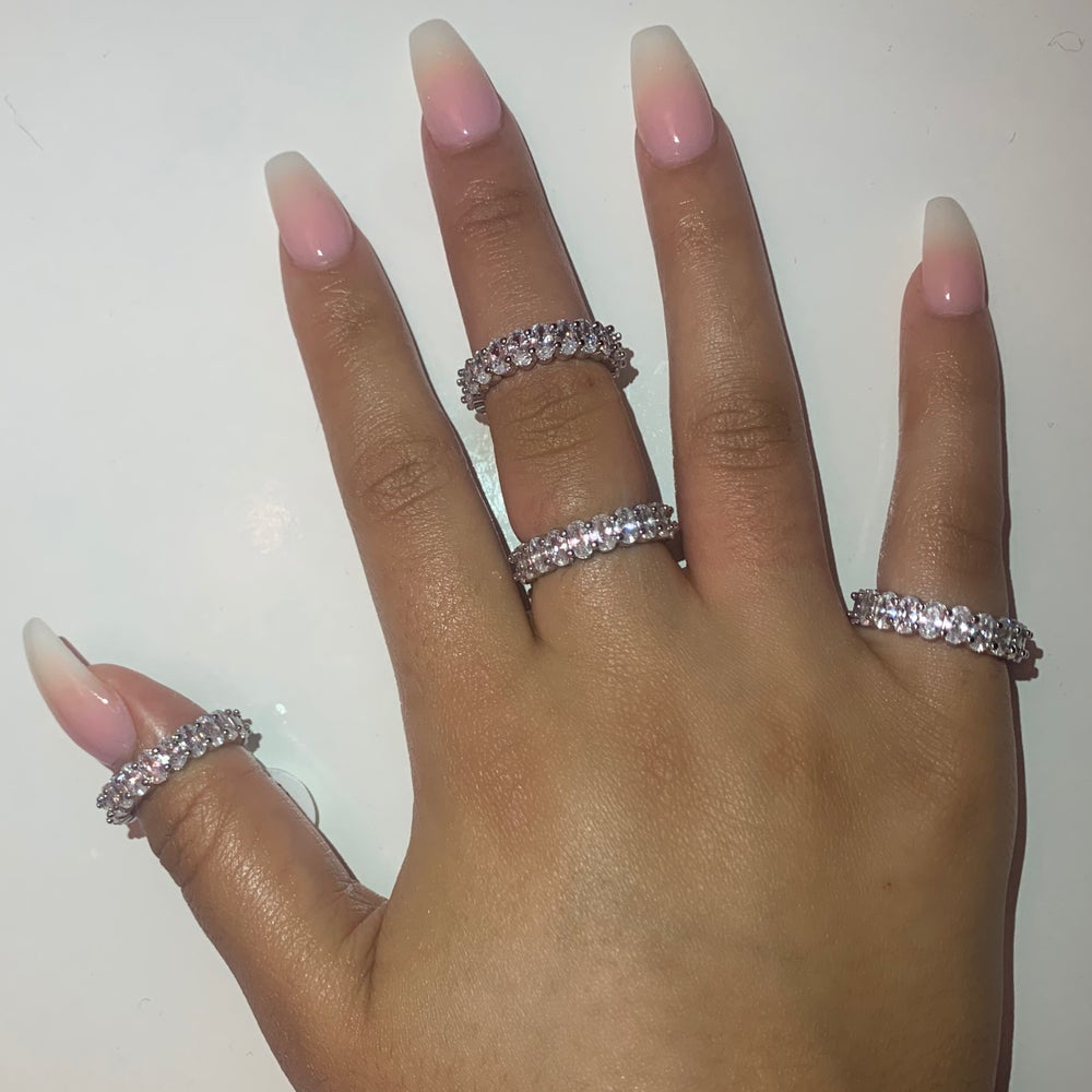 Lazai Band Ring